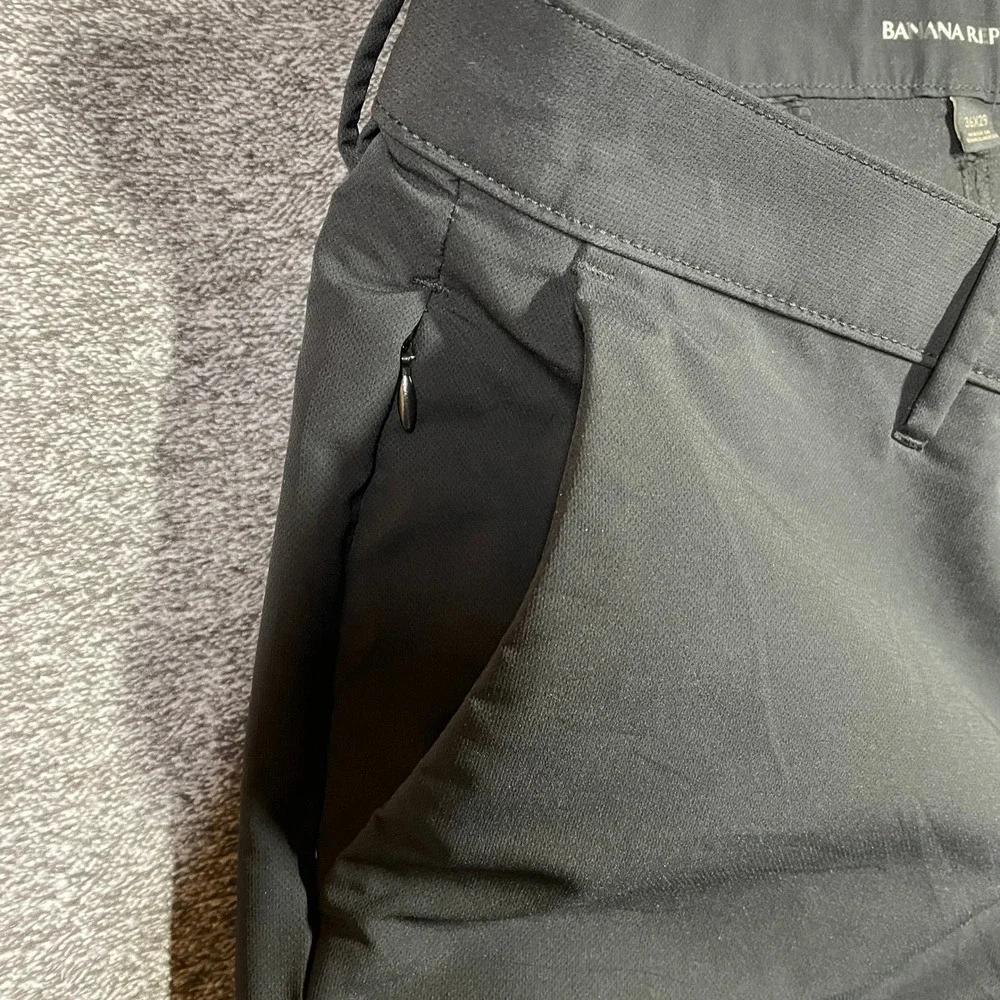 Banana Republic Mens Performance Chino Pants Black 36x29 Technical Travel Pant